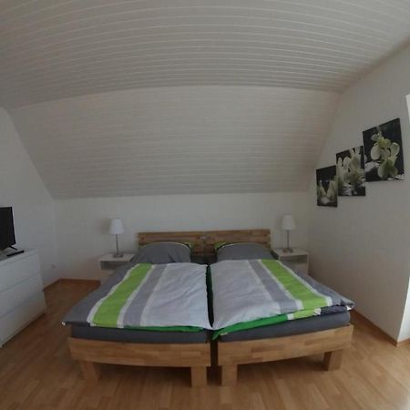 Ferienwohnung Horvath In Kelkheim Exterior foto